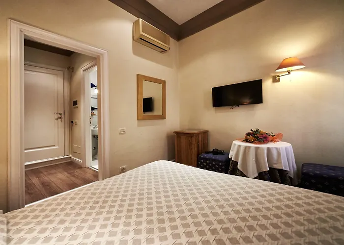 Condotti 29 Rome